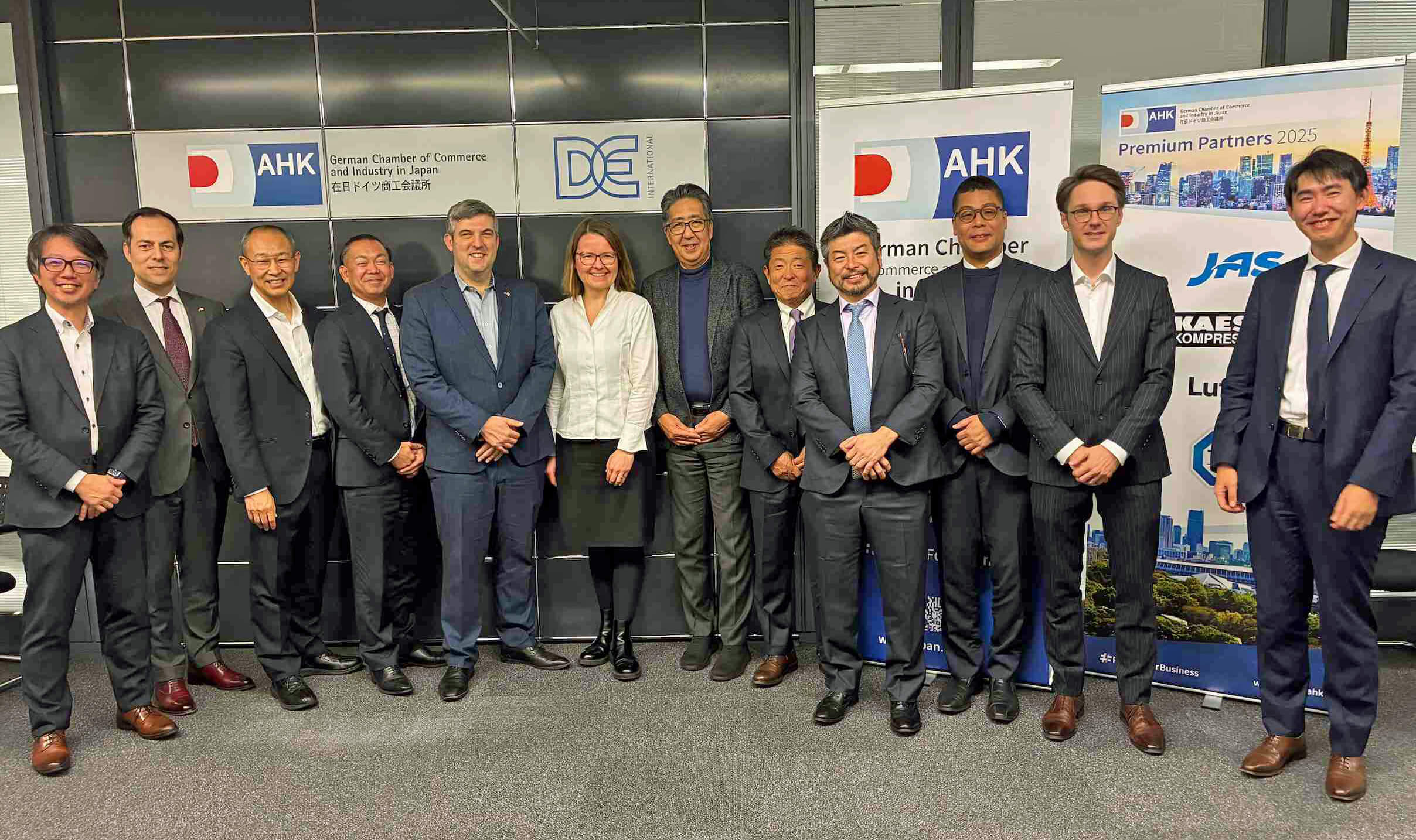 Vertreter deutscher Industrie, deutscher Botschaft, Sekretariat des Digitaldialogs und AHK Japan bei der Veranstaltung in Tokio