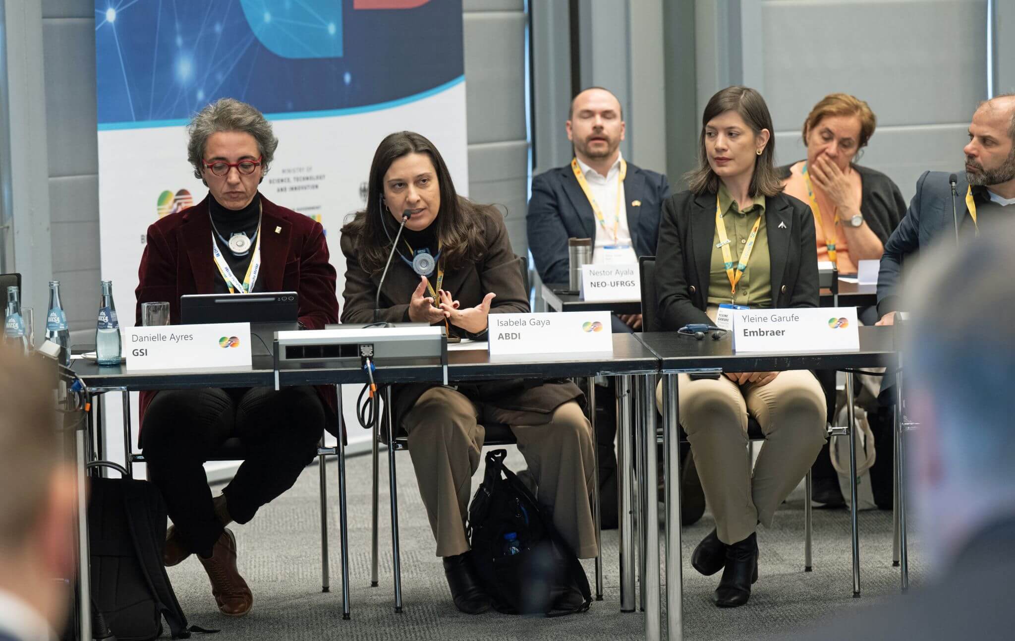 Representatives from Brazilian institutions and industry participate in a panel discussion during the 6th annual meeting of the Brazilian-German Digital Dialogue at Hannover Messe.